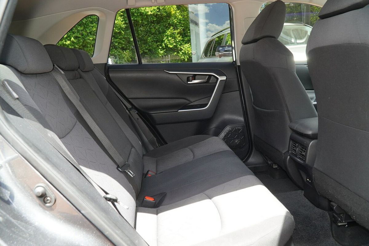 2021 Toyota RAV4 GXL AXAH52R