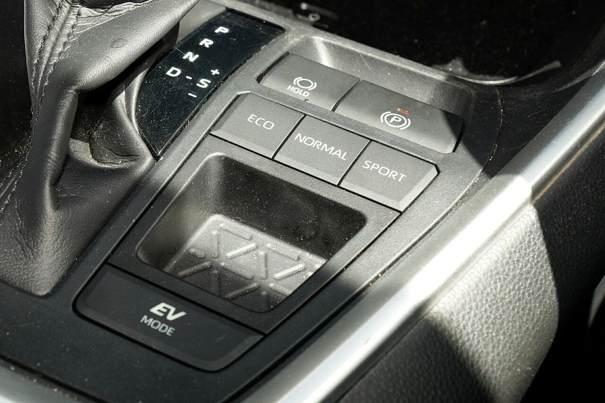 2021 Toyota RAV4 GXL AXAH52R