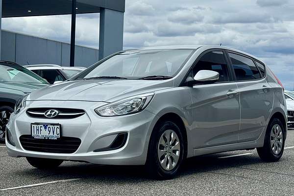 2016 Hyundai Accent Active RB3