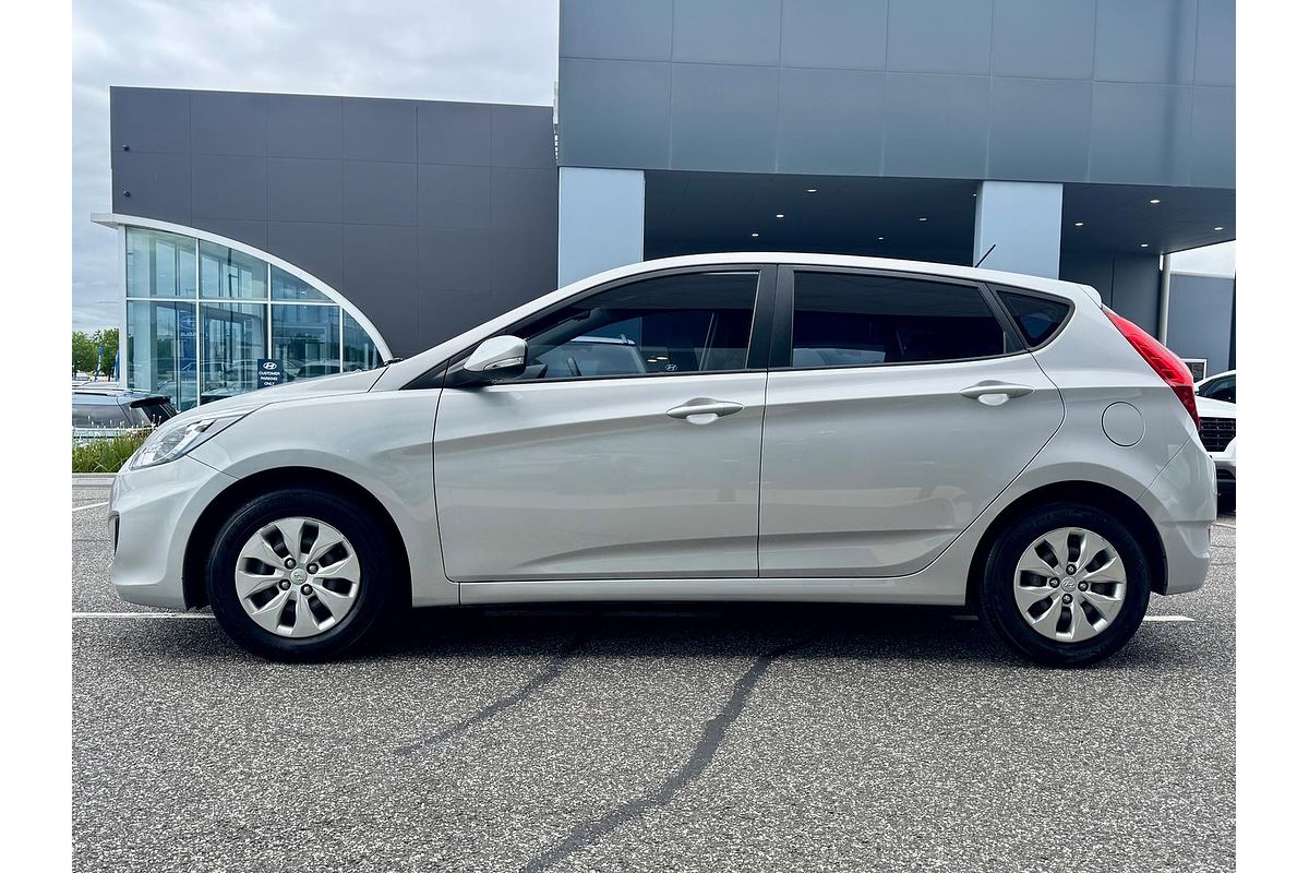 2016 Hyundai Accent Active RB3