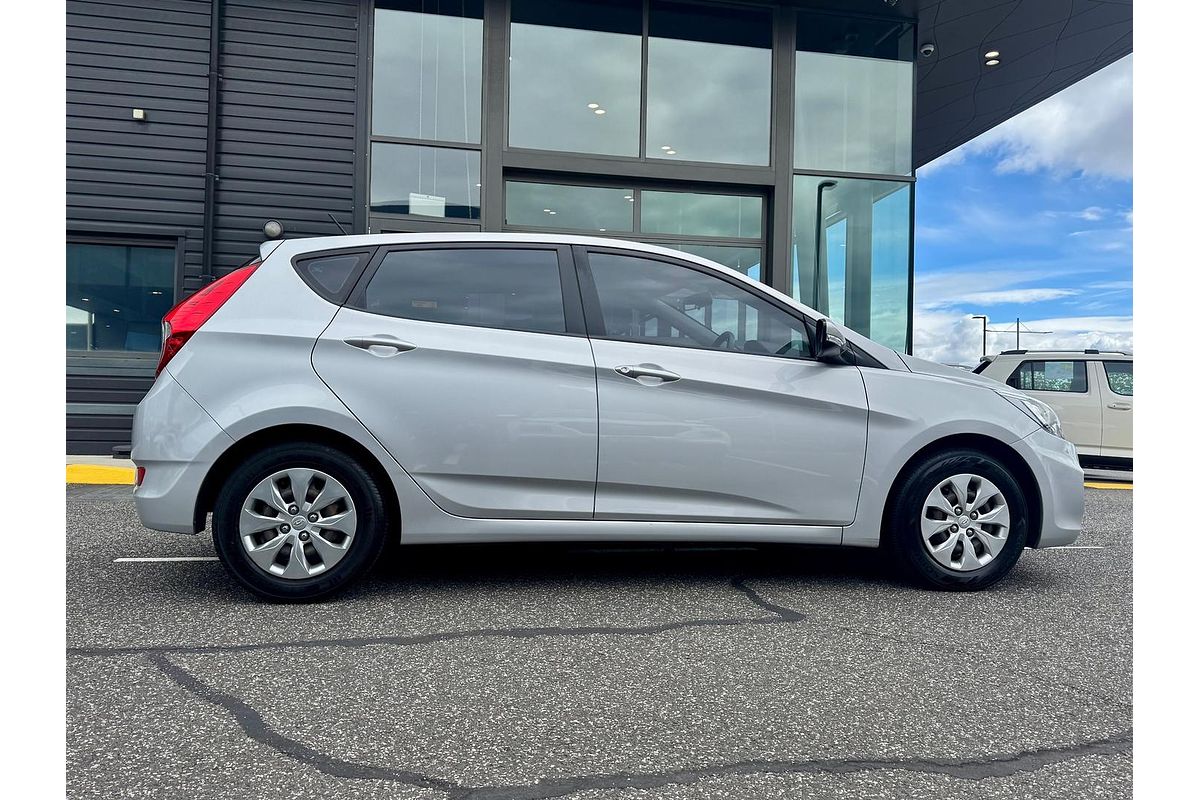 2016 Hyundai Accent Active RB3