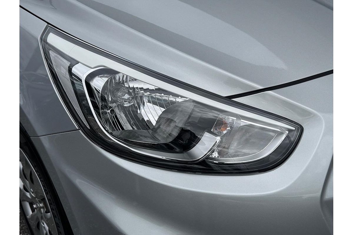 2016 Hyundai Accent Active RB3