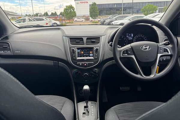 2016 Hyundai Accent Active RB3