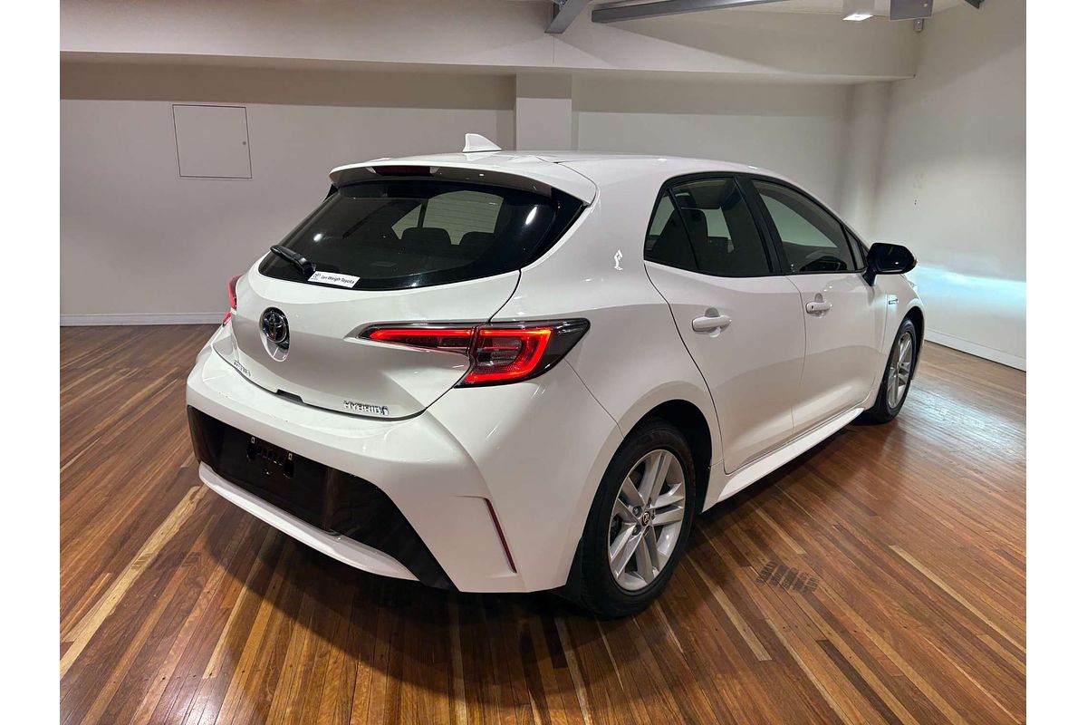2022 Toyota Corolla Ascent Sport Hybrid ZWE211R