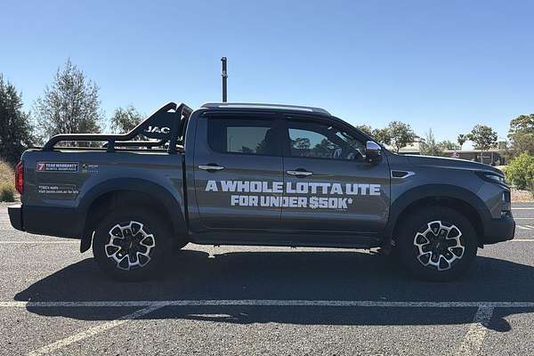 2025 JAC T9 Haven All Wheel Drive