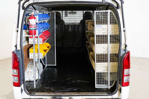 2016 Toyota Hiace TRH201R LWB