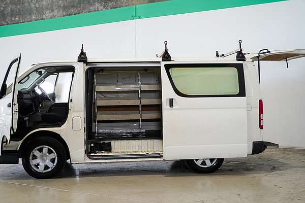 2016 Toyota Hiace TRH201R LWB