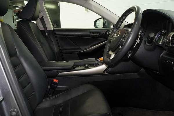 2014 Lexus IS IS300h Luxury AVE30R