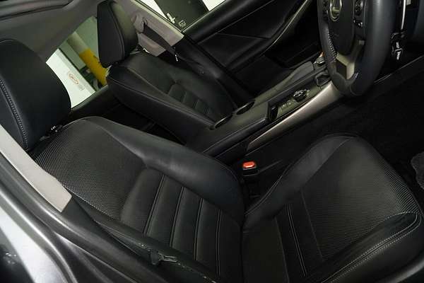 2014 Lexus IS IS300h Luxury AVE30R