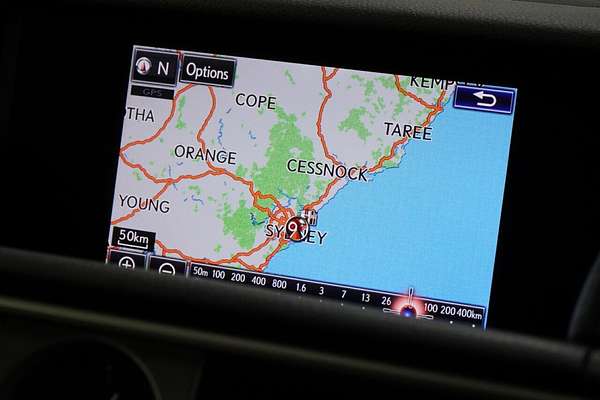 2014 Lexus IS IS300h Luxury AVE30R