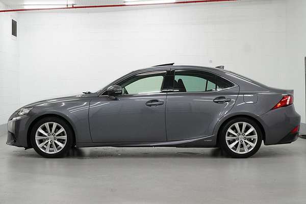2014 Lexus IS IS300h Luxury AVE30R