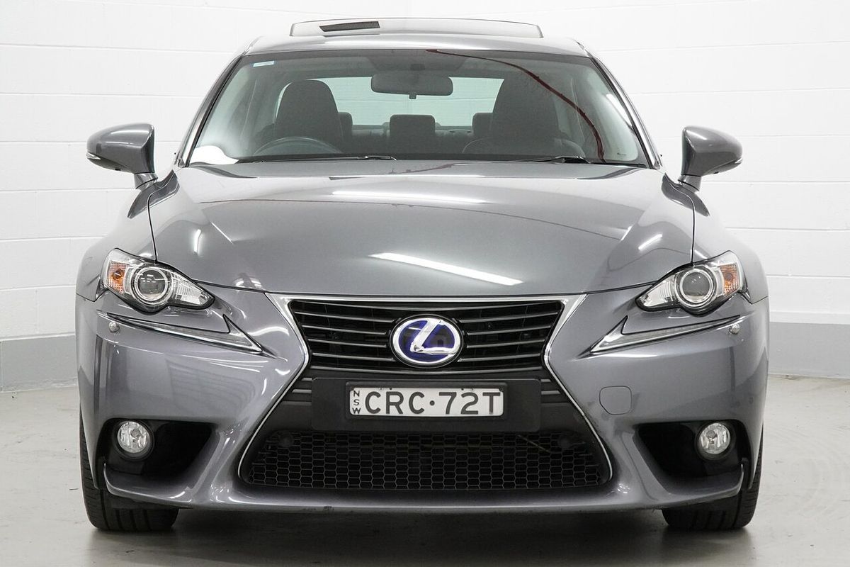 2014 Lexus IS IS300h Luxury AVE30R
