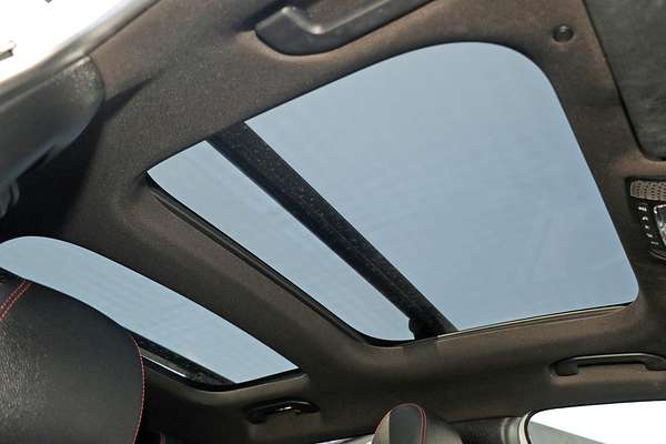 2022 Mercedes-Benz GLB-Class GLB200 X247