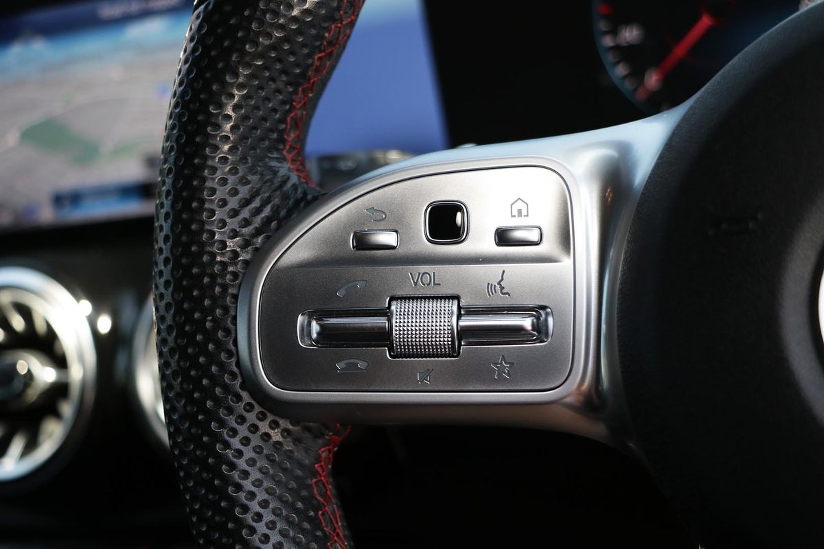 2022 Mercedes-Benz GLB-Class GLB200 X247