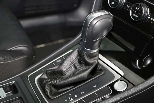 2016 Volkswagen Golf 110TSI Highline 7