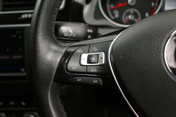 2016 Volkswagen Golf 110TSI Highline 7