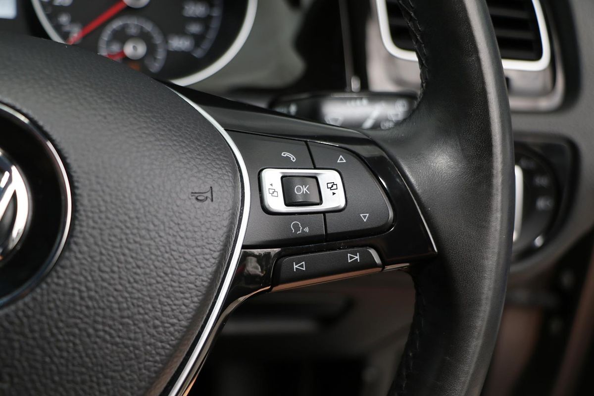 2016 Volkswagen Golf 110TSI Highline 7