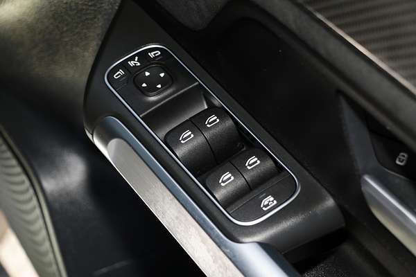 2022 Mercedes-Benz GLB-Class GLB200 X247