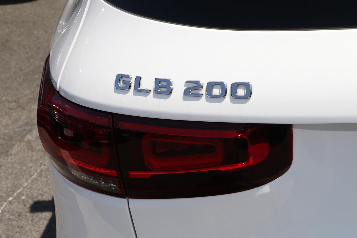2022 Mercedes-Benz GLB-Class GLB200 X247