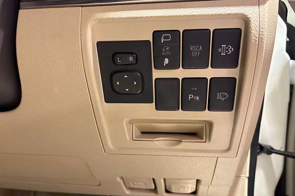 2021 Toyota Landcruiser VX VDJ200R