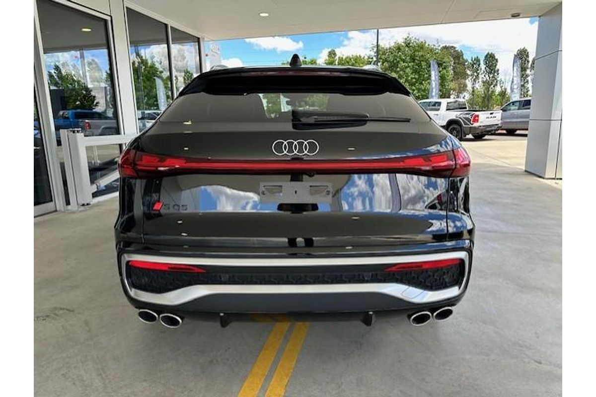 2025 Audi SQ5 GU