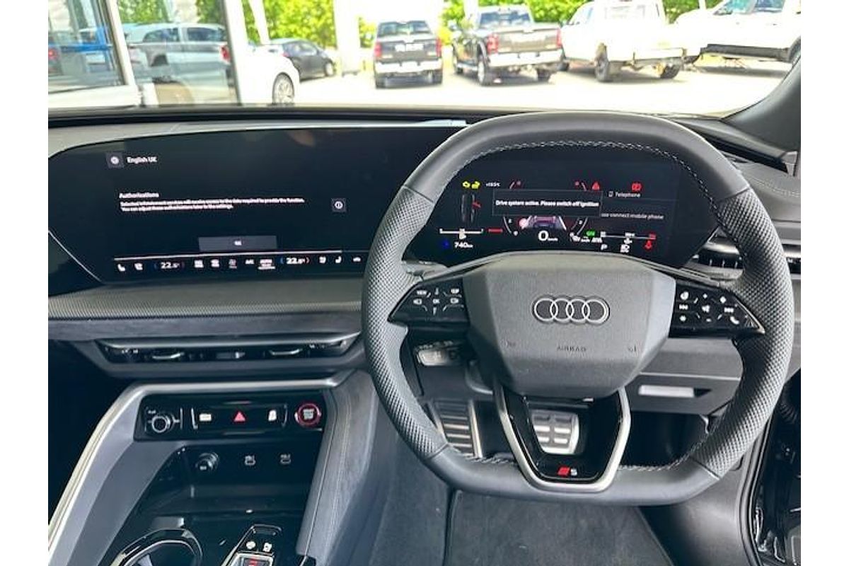 2025 Audi SQ5 GU