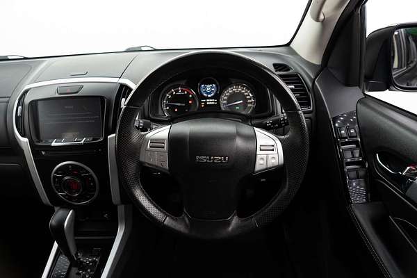 2018 Isuzu MU-X LS-T