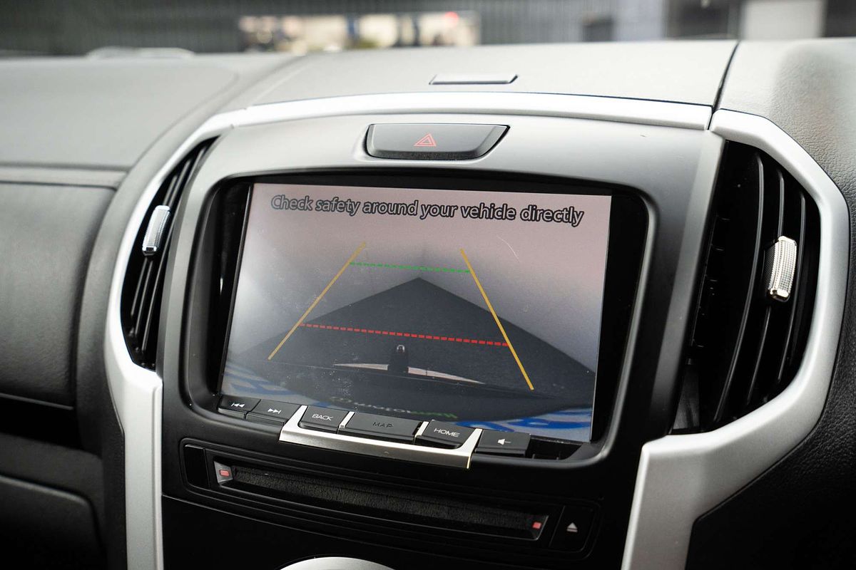 2018 Isuzu MU-X LS-T