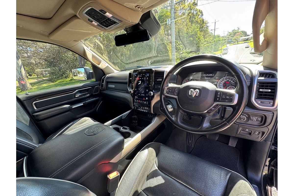 2020 RAM 1500 Laramie DT 4X4 SWB