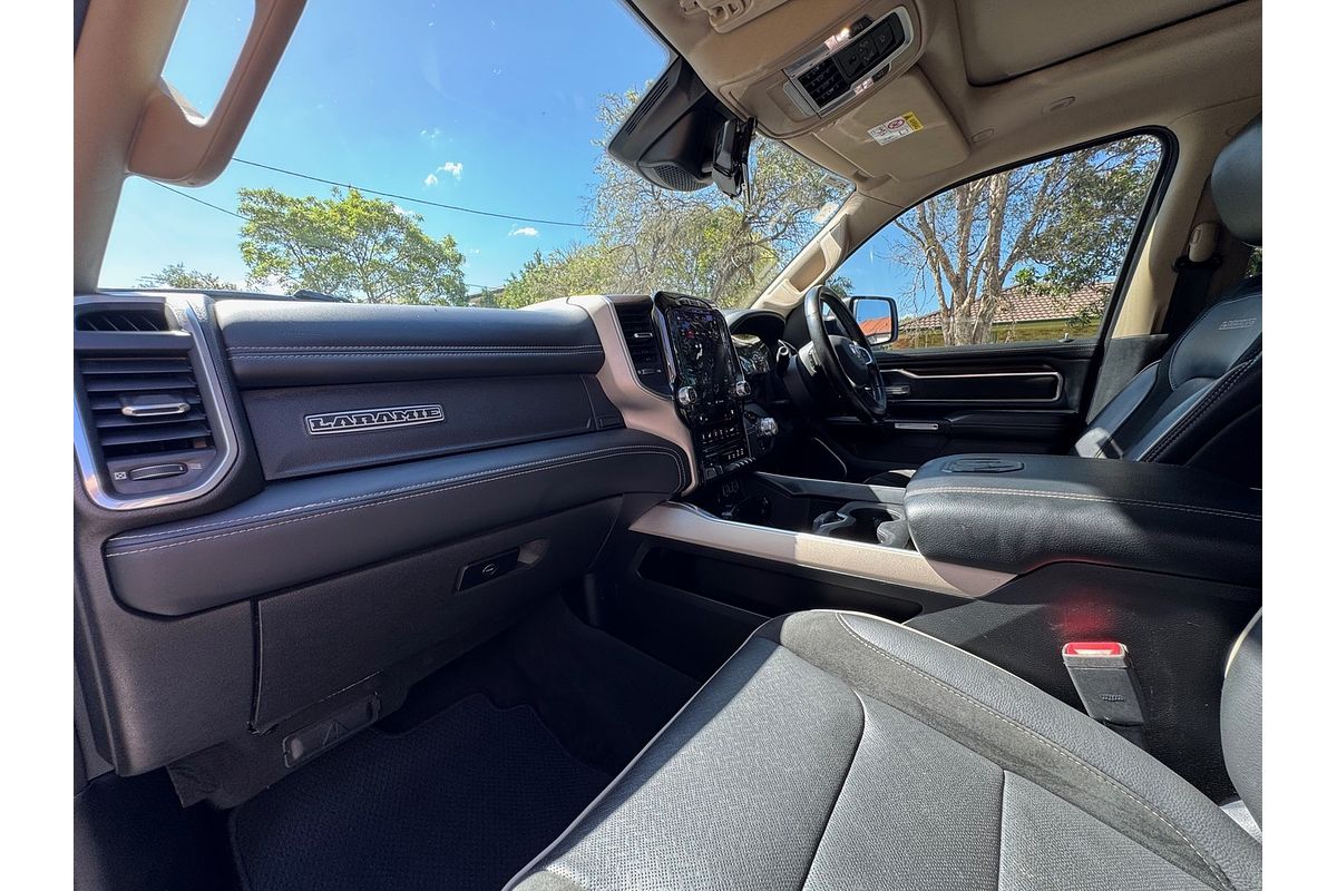 2020 RAM 1500 Laramie DT 4X4 SWB