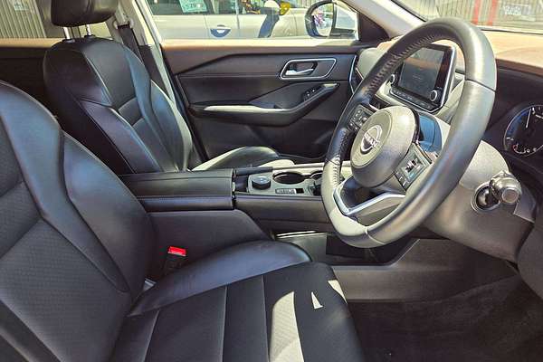 2023 Nissan X-TRAIL ST-L e-POWER T33