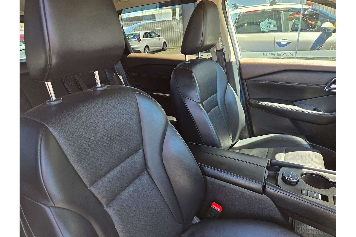 2023 Nissan X-TRAIL ST-L e-POWER T33