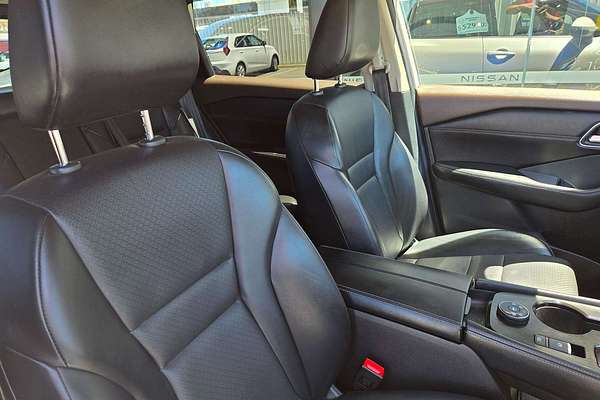 2023 Nissan X-TRAIL ST-L e-POWER T33