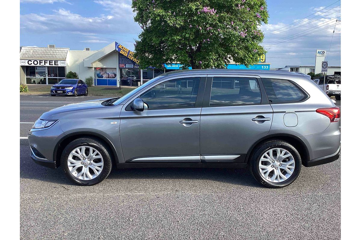 2021 Mitsubishi Outlander ES ZL