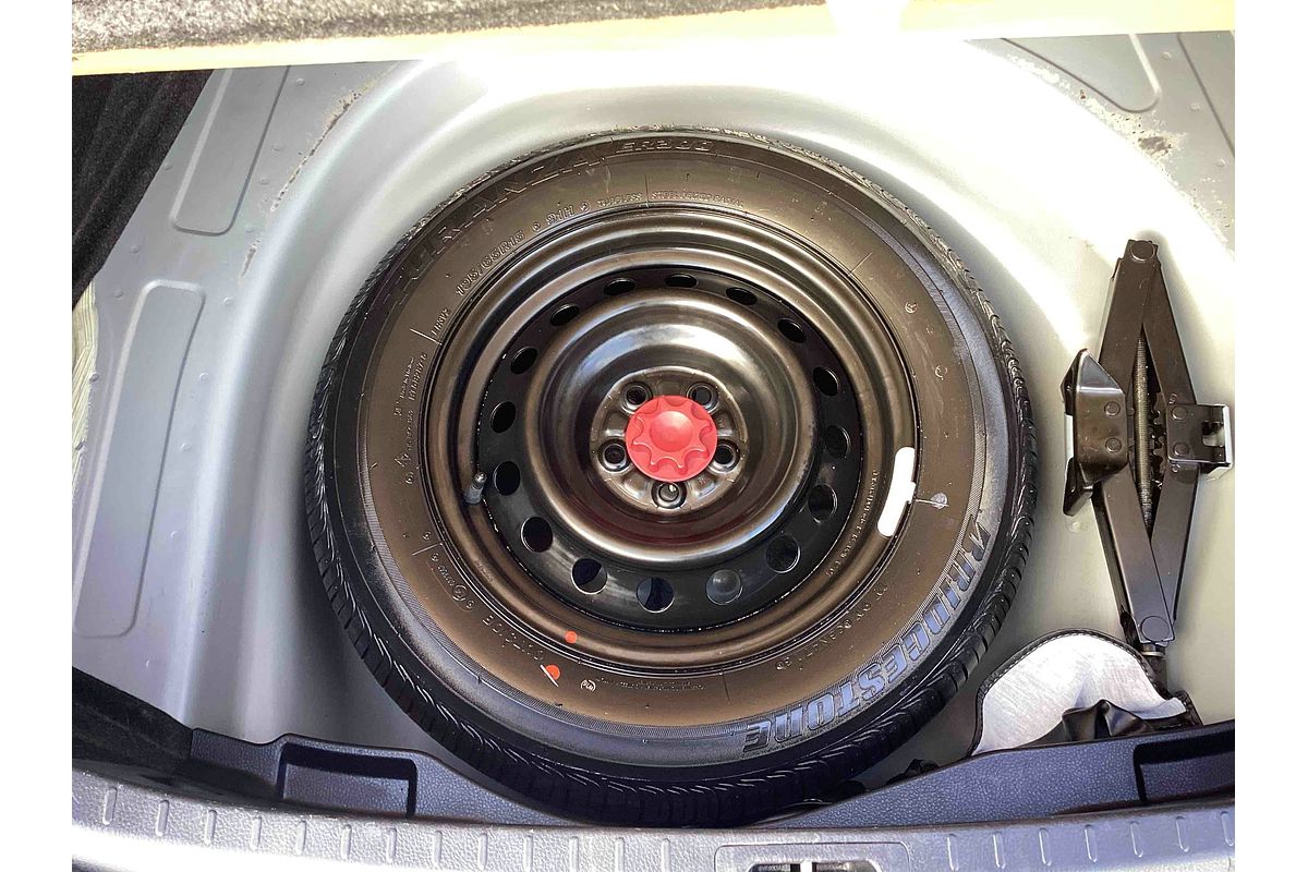 2013 Toyota Corolla Ascent ZRE172R