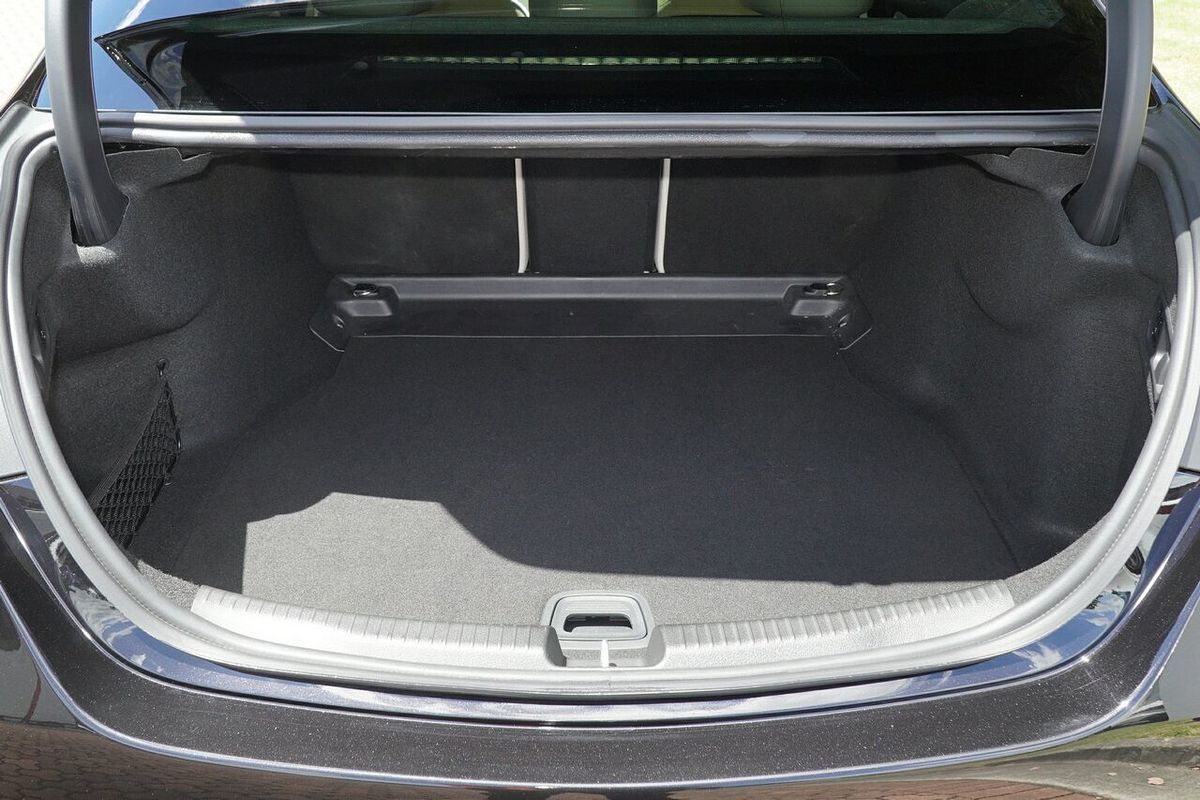 2022 Mercedes-Benz C-Class C200 W206