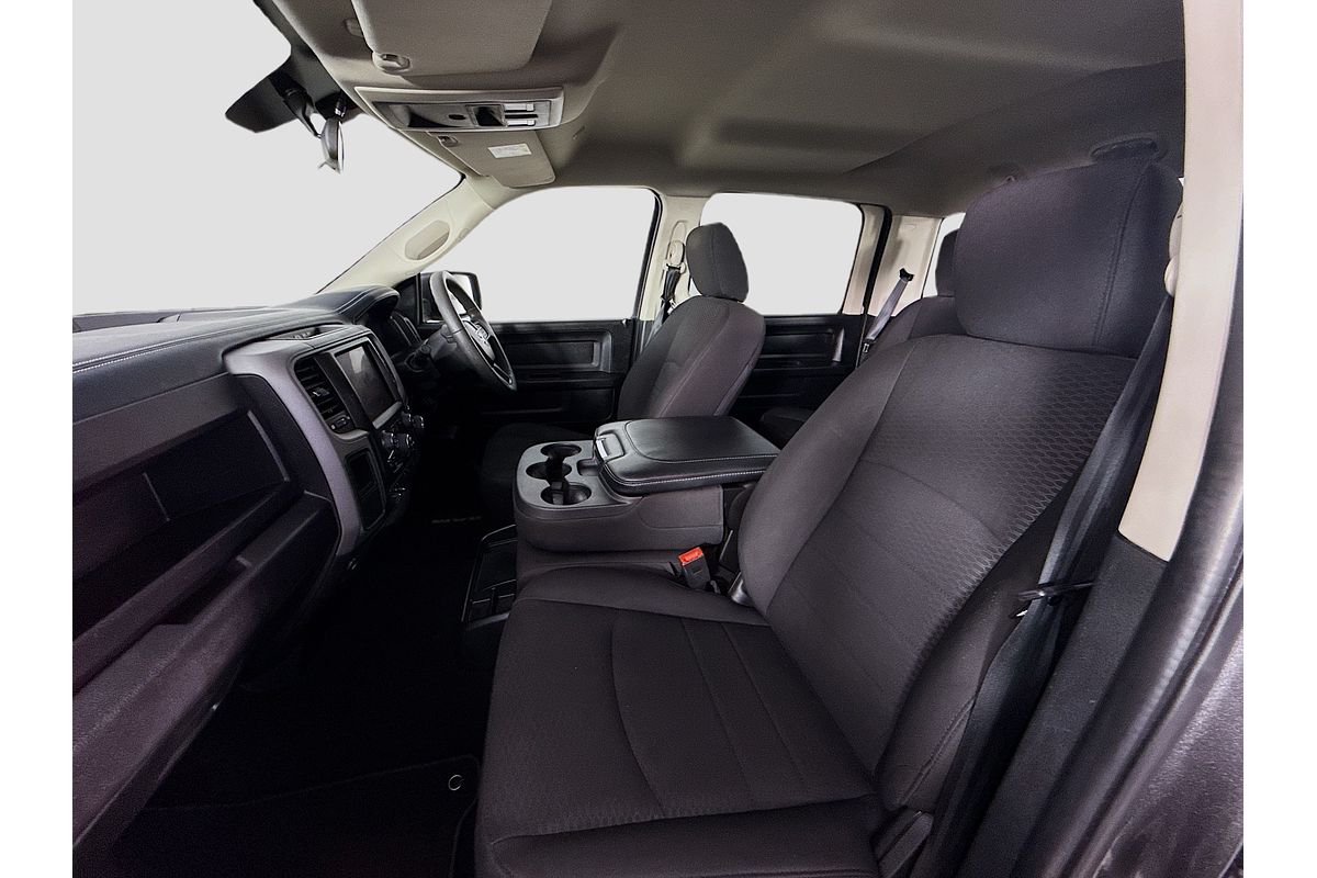 2020 RAM 1500 EXPRESS MY19 4X4