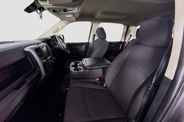 2020 RAM 1500 EXPRESS MY19 4X4