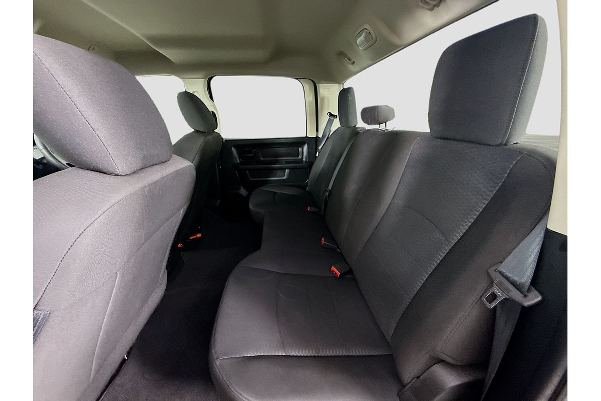 2020 RAM 1500 EXPRESS MY19 4X4