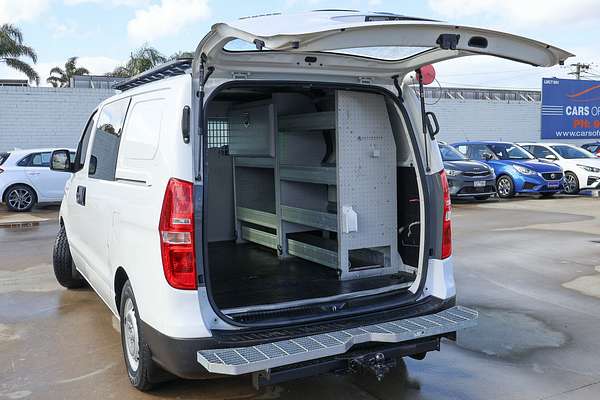 2017 Hyundai iLoad TQ3-V Series II