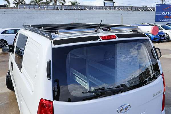 2017 Hyundai iLoad TQ3-V Series II