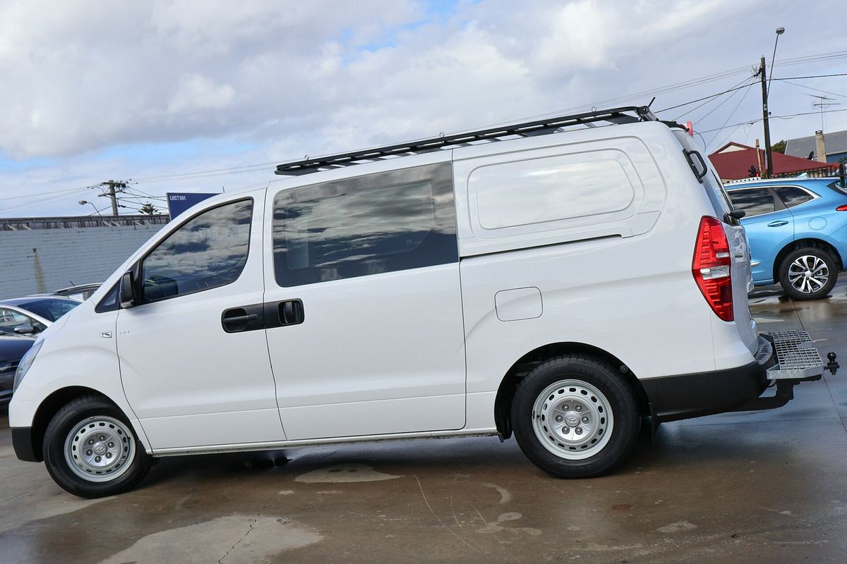 2017 Hyundai iLoad TQ3-V Series II