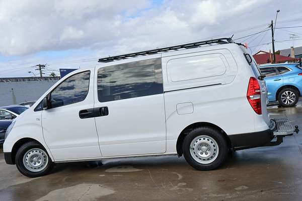 2017 Hyundai iLoad TQ3-V Series II