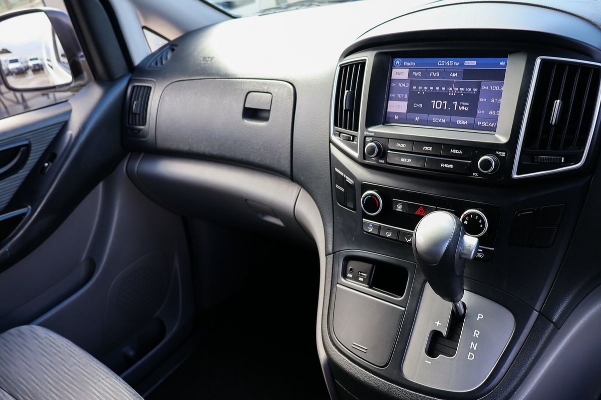 2017 Hyundai iLoad TQ3-V Series II