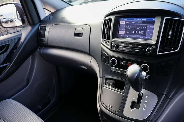 2017 Hyundai iLoad TQ3-V Series II