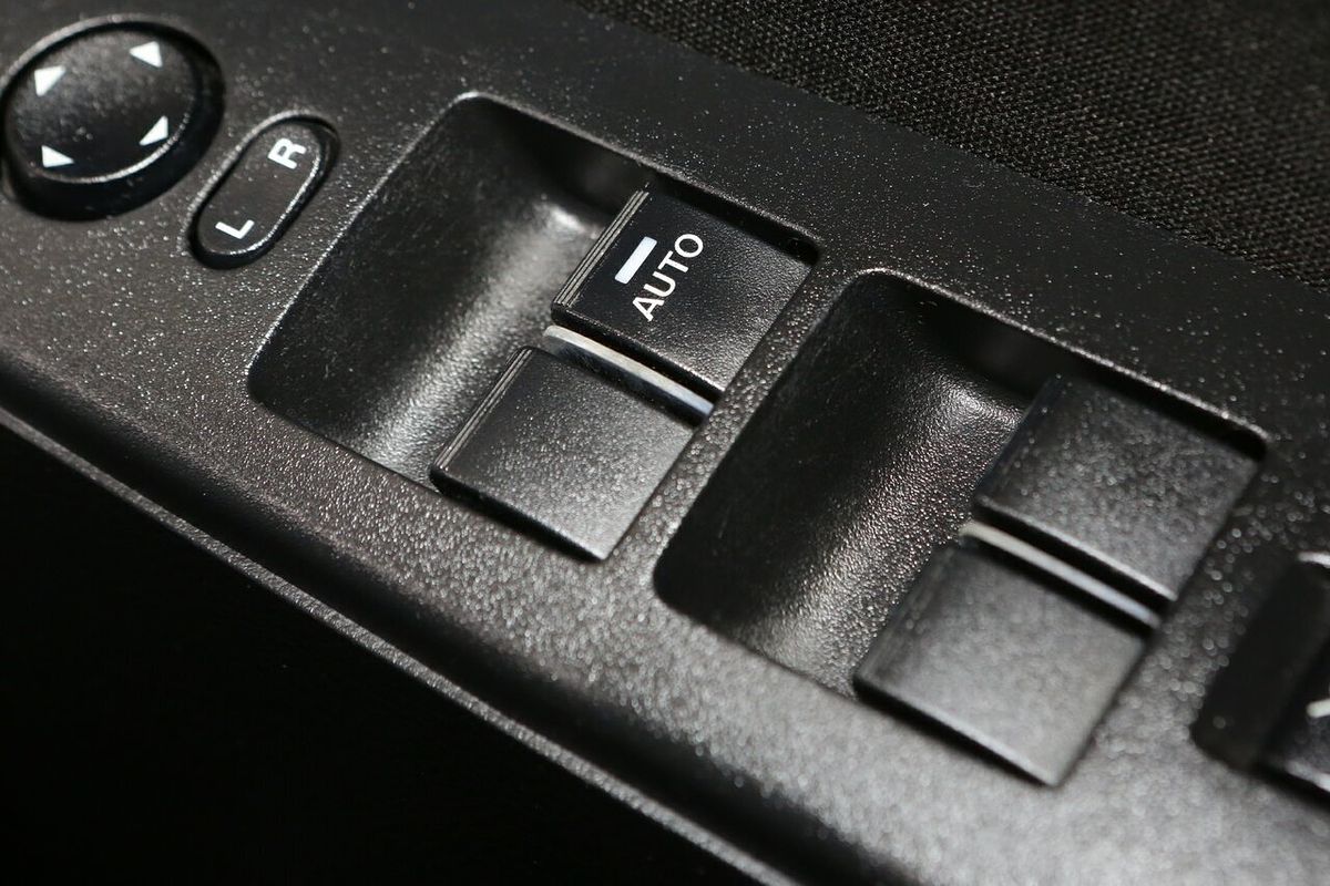 2012 Mazda 3 Neo BL Series 2