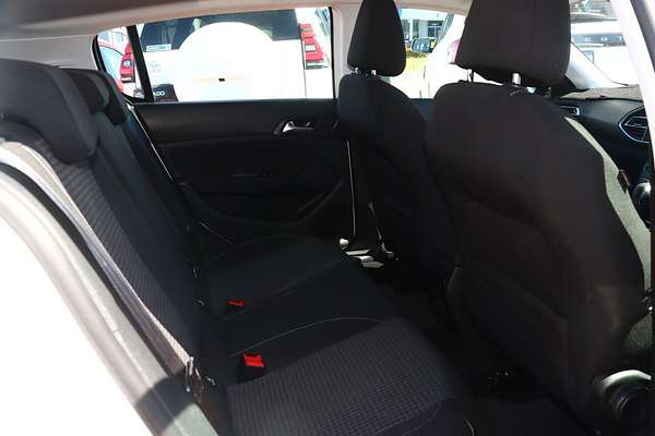 2017 Peugeot 308 Active T9