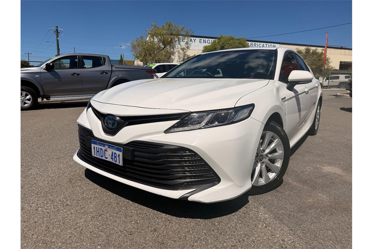 2020 Toyota Camry Ascent AXVH71R