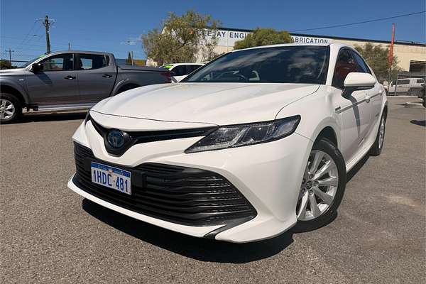 2020 Toyota Camry Ascent AXVH71R