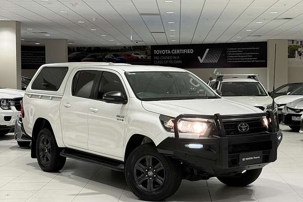 2022 Toyota Hilux SR GUN126R